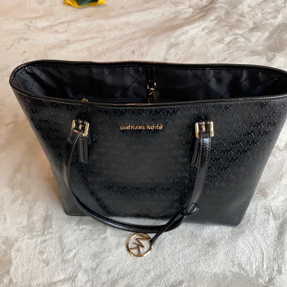 COPY - Black MK tote!